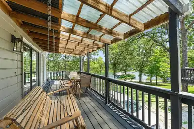Image de Lakefront 4br Cabin w/ Pool + Swim & Boat dock
