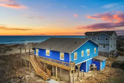 Image de Oceanfront Views, Private Beach Access and Hot Tub