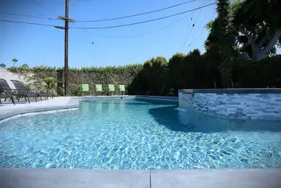 Image de Breezy Pool/Jac Home: 2 EnSuites & Game Room