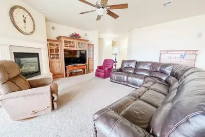 Image de Newer | Bottom Level with Views | All King Beds | Resort All Inclusive Amenities | #805