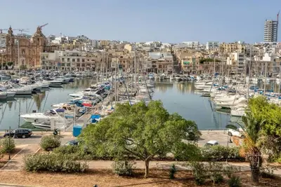 Image de Stunning 3br Marina View Apt in Pieta with Balcony