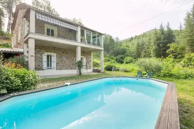 Image de Retraite avec vue sur les Cévennes à Molières