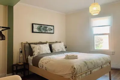 Image de Comfortable Apt with Office Space