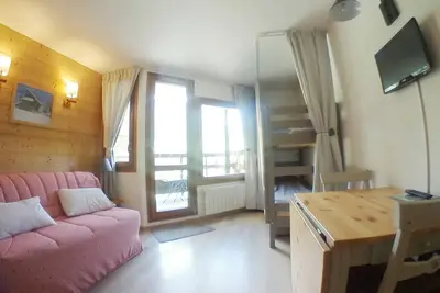 Image de Studio rénové pour 4 pers. au pied des pistes, quartier calme des Hauts Forts, 3s téléphérique proche