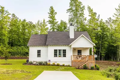 Image de Jessamine Cottage | 3 Bed, 2 Bath in Kowaliga Bay