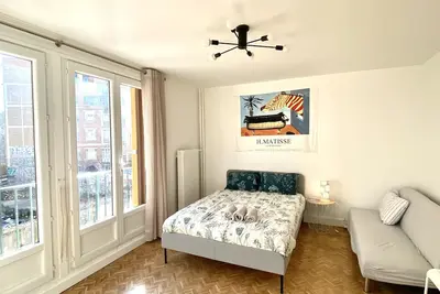 Image de Paris: Agréable chambre d’un grand artiste