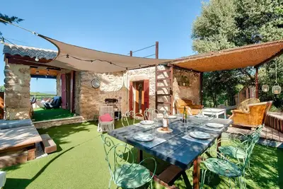 Image de Belle Maison Charmante Typiquement Provençale (A 15 min d'Aix en Provence)