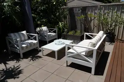 Image de West Beach resort style luxury * Pets Welcome* a short walk to the beach