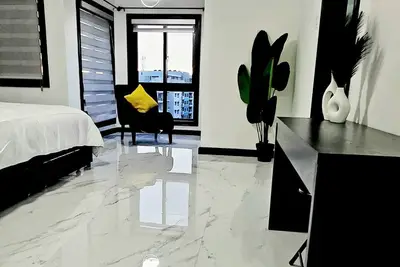 Image de Retreat in New Kingston - Prime location for families or business travelers.