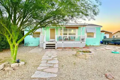 Image de Snowbirds Welcome! Mohave Valley Home close to the Colorado River and Casinos!