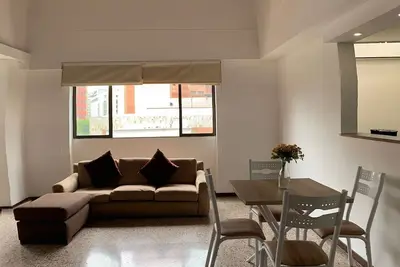 Image de Penthouse Perfection: El Peñon