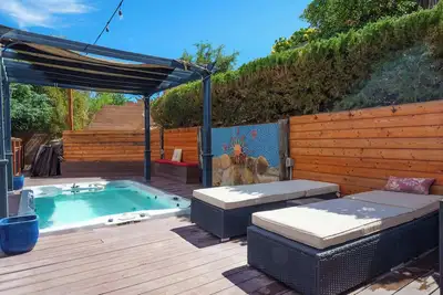 Image de Paradise Hills Oasis by Velo