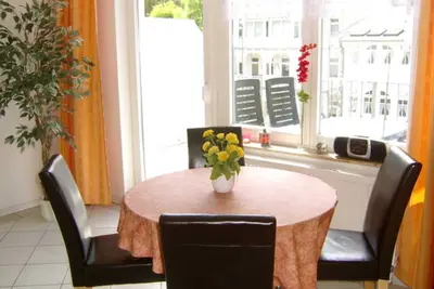 Image de Wohnung 3 - Villa Rügen - 300 m zum Strand