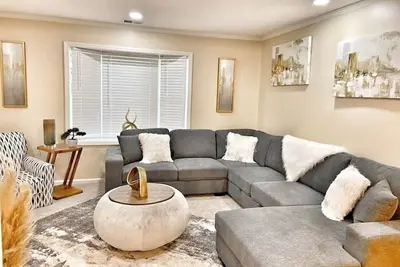 Image de Tranquil Oasis in the Clouds