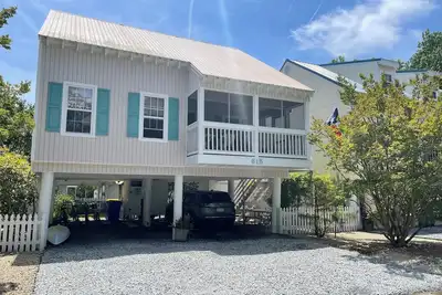 Image de Family-Friendly Cottage w/ Porch, Kayaks & Bikes – Short Drive to Bethany