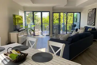 Image de Stunning Beachfront Apartment\n