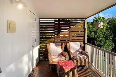 Image de Home on Capper\n
