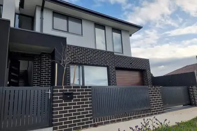 Image de Brand new house - Modern home in great location