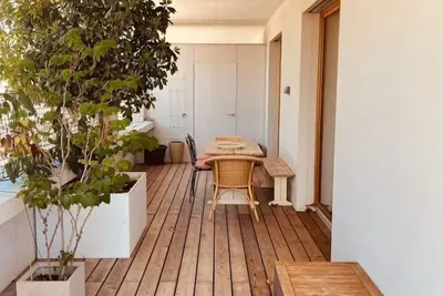 Image de Terrace dream in the center (Lend)
