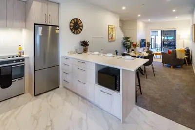 Tuam Street delight 4 bed 4 bath