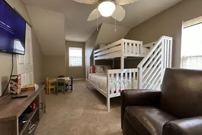 Image de Comfortable Saint Mary's Stay