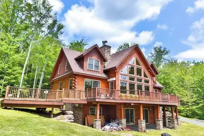 Image de Luxurious Home & Amazing Views