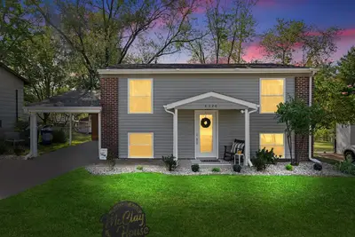 Image de Cozy 4bd/1. 5bth w/game room, short walk to wedding venue. Golf nearby too!