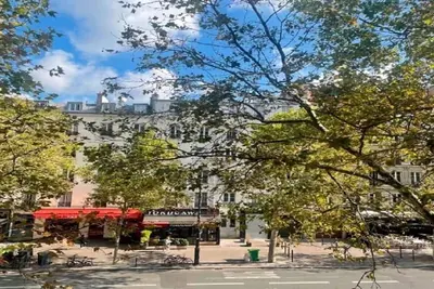 Image de A Parisian Residence On The Boulevard Du Montparnasse