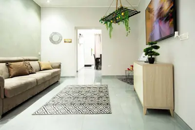 Image de Modern and air-conditioned * 1 floor.