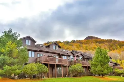 Image de Spacious 3 Br Condo Steps Away From Slopes!