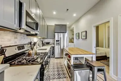 Image de Bright Med District 2Bd/2Ba w/Garage