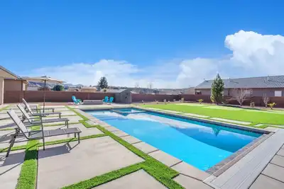 Image de Poolside Paradise near Zion with Putting Green & Private Pool