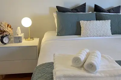 Image de Charming & Cozy 2br Cottage