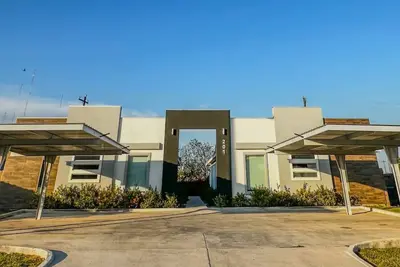 Image de Gated Residence Downtown San Juan