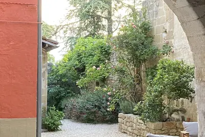 Image de Maison de village de charme Ă 5 minutes d'Uzes (Gard)-3 chambres, 6 personnes.