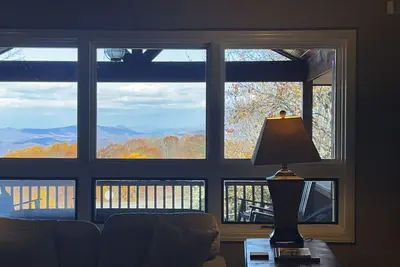 Image de Views, Fire Pit, Hot tub, A/C, Decks,