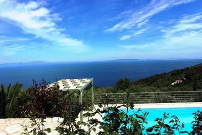 Image de Bh820 - R - Villa Leonidio