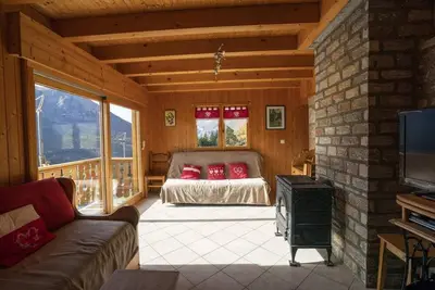 Image de Chalet, à 300m des remontées, balcon, parking, télévision, 100m², Châtel