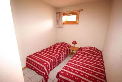 Image de Wifi, 300m du centre station, 2ème étage, balcon, parking, télévision, casier à ski, 43m², Châtel