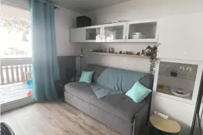 Image de Studio entièrement rénové au Sud