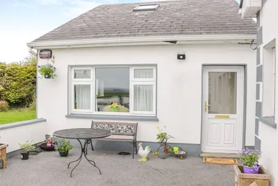 Image de Sunset View, pet friendly, with a garden in Creggs, County Galway
