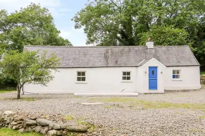 Image de The Old White Cottage, pet friendly in Shillelagh, County Wicklow