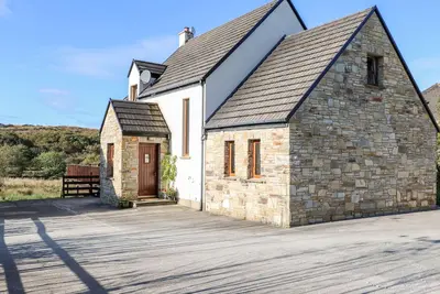 Image de Crolly Home, pet friendly, with open fire in Crolly, County Donegal