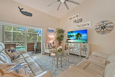 Image de Escape to Paradise: Luxurious 3 Bed\/2 bath w\/ Pool\n