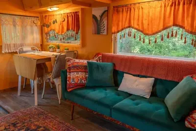 Image de Cozy Coastal Camper - 20 Mins from Downtown Atl
