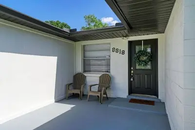 Image de Cozy luxurious Home Sleeps 8