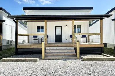 Image de Cottage at Cave Run