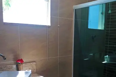 Image de Casa Four SuĂtes em Cabo Frio C/área Gourmet Ampla, Piscina, Wi-fi, 4 Vagas