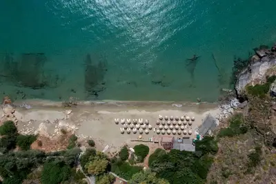 Image de Elegant Andros Beach House | Villa Stenies thalassino | Beautiful SeaViews | Piso Gyalia Beach