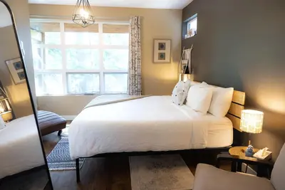 Image de Boho Zen- 2 bedroom townhome on the Inlet